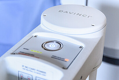 Der Startknop des Da-Vinci-SystemsSer Startknopf 